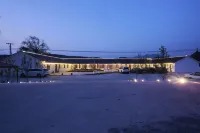 Guan Shan No.1 Homestay (Benxi Water Cave Branch)