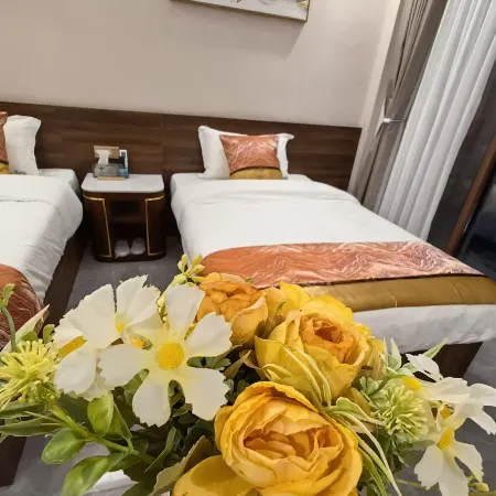 Huamu Guposhan Hot Spring B&B