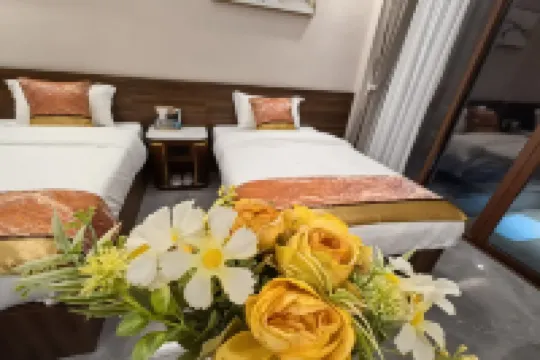 Huamu Guposhan Hot Spring B&B