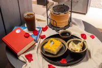 Floral · Yangzhou Mammoth Homestay (Dongguan Street Geyuan Garden) - Nouto- ja jättöpalvelut