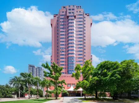 Lavande Hotel (Haikou Wanlvyuan Wanda Plaza Branch) Отели рядом с достопримечательностью «Hainan University(Haidian Campus)»