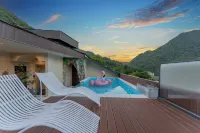 Dawn's Conjecture Wisdom B&B Hotel di Shennongjia