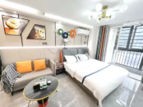 Yuni Light Luxury Apartment (Fuzhou Vientiane City) Hotel dekat Kuil Xichan