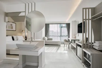 Livable Hotel Bangkok Hotellit kohteessa Ratchathewi
