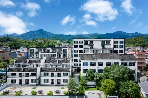 Shiyue Bay Hot Spring Homestay