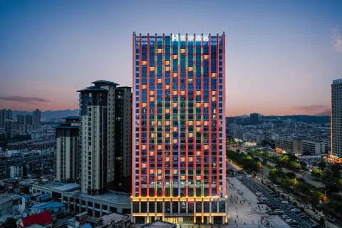 Mehood Hotel (Xinyang Railway Station Municipal Government Branch)