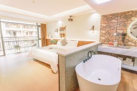 Shennongjia Huameiruiyi Hotel