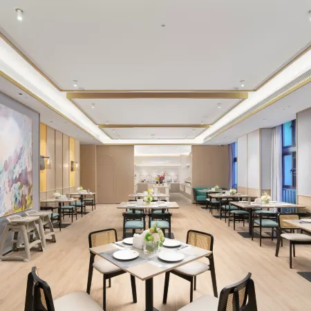 Country Inn & Suites by Radisson,Yichang Zhongnan Road Yangtze River Square Hotel