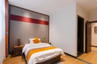 Zhuji Xianrenge Hotels in Zhuji