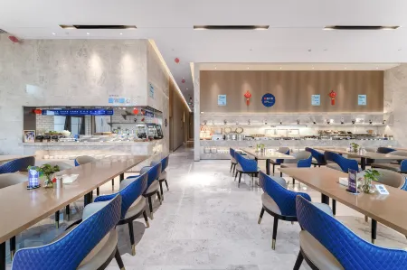 Holiday Inn Express Nanchang West Railway Station Отели рядом с достопримечательностью «Xiaoping Trail»