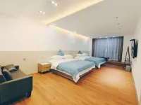 Lipopoland Yandolanche Hotels near Five-hole Bridge