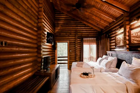 Philea Resort & Spa Отели рядом с достопримечательностью «Butterfly and Reptile Sanctuary»