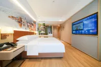 Vienna Hotel (Zhangzhou Jinfeng Industrial Park Business Center)