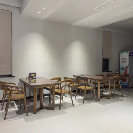 Tonglu · Shanwei SHANWEI · Vacation Apartment Отели рядом с достопримечательностью «Eshanxiang Cultural Center»