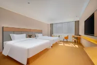 Blue Crystal Hotel (Zipeng Branch)