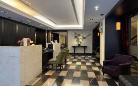53 Hotel