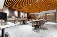 CAOHUQIANFENGYUANARTHOTEL