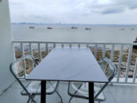 ร็อครีสอร์ท เกาะล้าน โรงแรมในเกาะล้าน