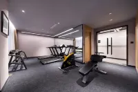 โรงแรมเอทัวร์ ถนนตะวันออกอาคารไท่ไป๋ ว่านด้าพลาซ่า จี่หนิง