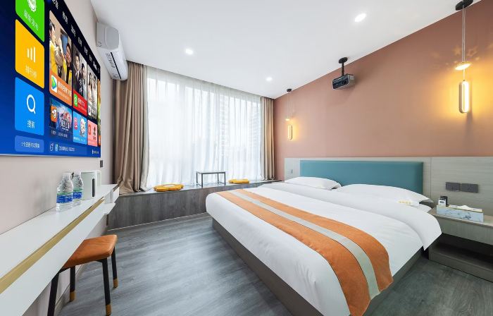 Anning Baiya Hotel (Wuyue Plaza)
