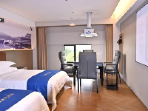 Bincheng Huanyue Hotel Hoteles en Condado de Wannian