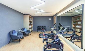 MEHOOD LESTIE Hotel (Shenzhen Science and Technology Park Gaoxinzong Subway Station)