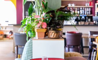 greet Hotel Massieux Lyon Nord by All Accor - Housity