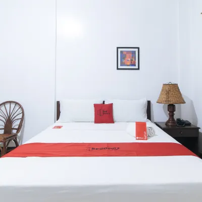 RedDoorz @ Marifa Hotel Angeles Pampanga โรงแรมใกล้ซูโคเบีย ฟัน ซู