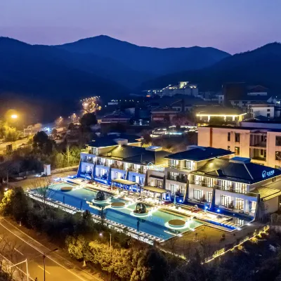 Jiangzuo Fenghuang Guesthouse (Yixing Zhuhai) Hotels near Yixing Bamboo Forest