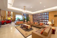 Pudong Holiday Hotel