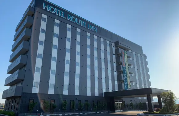 露櫻酒店武生交流道口店