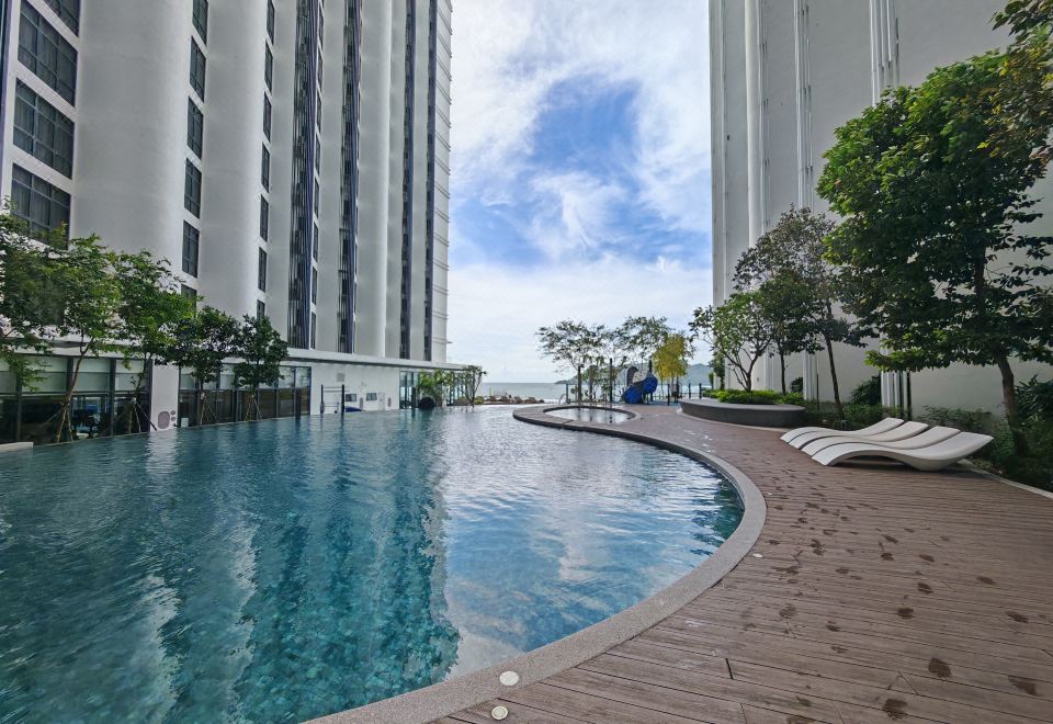 The Shore Kota Kinabalu by Meetstay