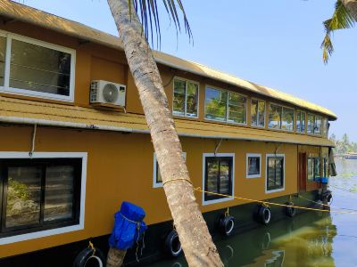 Vinayak House Boats