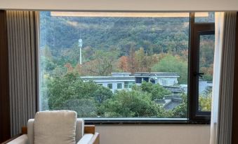 Huangyan International Hotel