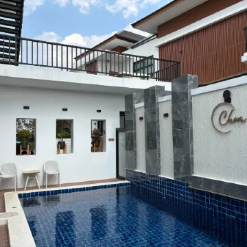 Chom Chiangrai Hotel Отели рядом с достопримечательностью «Парк развлечений Singha Park»