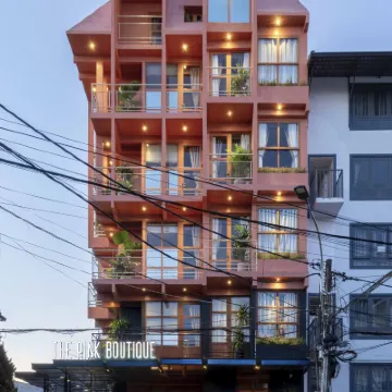 粉紅精品酒店 鄰近瘋屋子的酒店