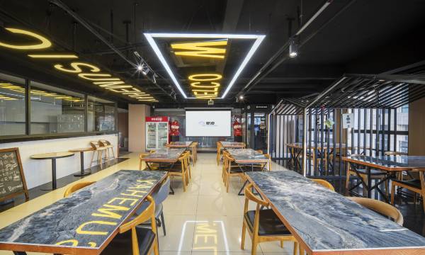 Anbo Youth Hostel (Hangzhou Jiangnan Avenue Changhe Metro Station)