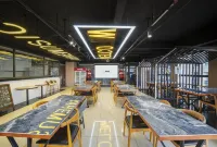 Anbo Youth Hostel (Hangzhou Jiangnan Avenue Changhe Metro Station) - بيوت الشباب