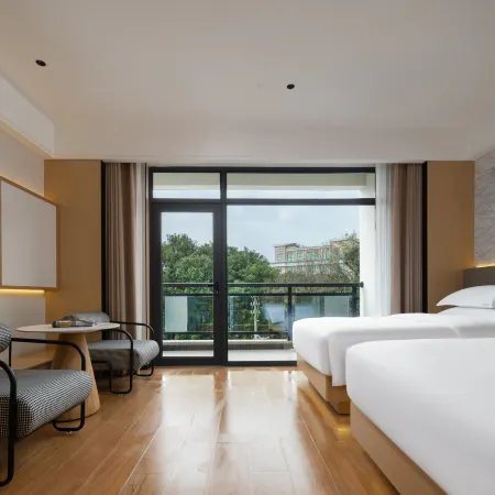 Lingshui Taiya Yunpin Hotel (Haiyun Square Branch)