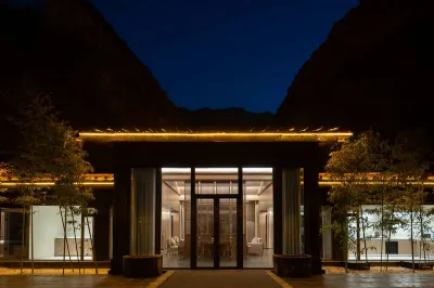 HEMAN ARANYA RESORT HOTEL Hotels near Center Square