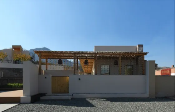 LinchuanshanShe·you/me+ Homestay Hotels near Wusutu Zhao Monastery