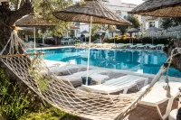 Zeytin Arasi Apart Hotel - ที่มีสระว่ายน้ำ