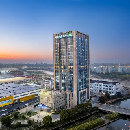Jiaxing Haiyan Kangbo Hotel