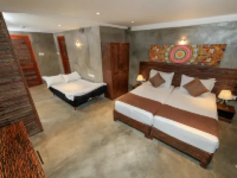 塞琳城市酒店 康提酒店