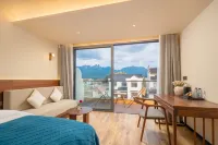 iuhua Mountain · Lane Courtyard Inn