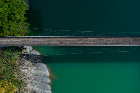 Fall in Love with Nujiang · Secret Bay | Hidden Land Mountain Forest Style · Luxury Aesthetic Hotel Отели в г. Фугун