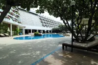 The Cha Am Methavalai Hotel - Rooftop Pools