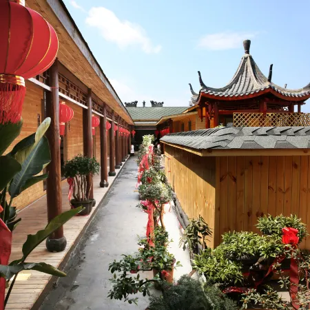 Yichuang Smart Hotel (Dafang Shexiang Ancient Town)