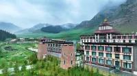 Binggou River Oasis Xinju Hotels in Tianzhu