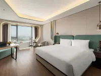 Kuanrong Suite Hotel (Chimelong Wanda Store in Panyu, Guangzhou) Hotels near محطة هانكسي تشانغلونغ